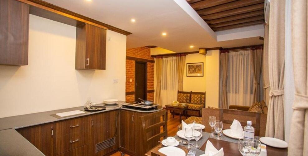 Pashupati Boutique Hotel & Spa カトマンズ エクステリア 写真